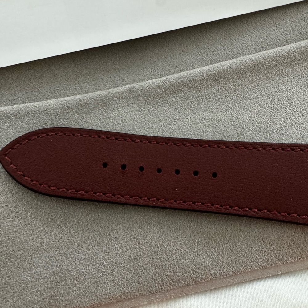 Men’s Hermès Apple Watch band - Picture 7 of 7